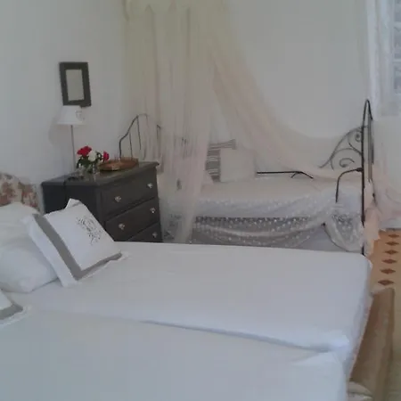 Gasthof Aux Roses De L'etang Capestang