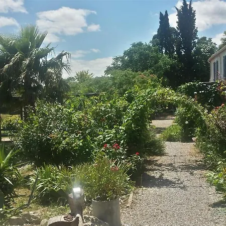 Aux Roses De L'etang Maison d'hôtes